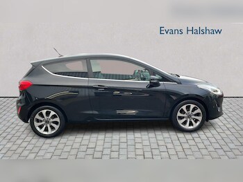 Used Ford Fiesta 2018 for sale - 77206489: Photo