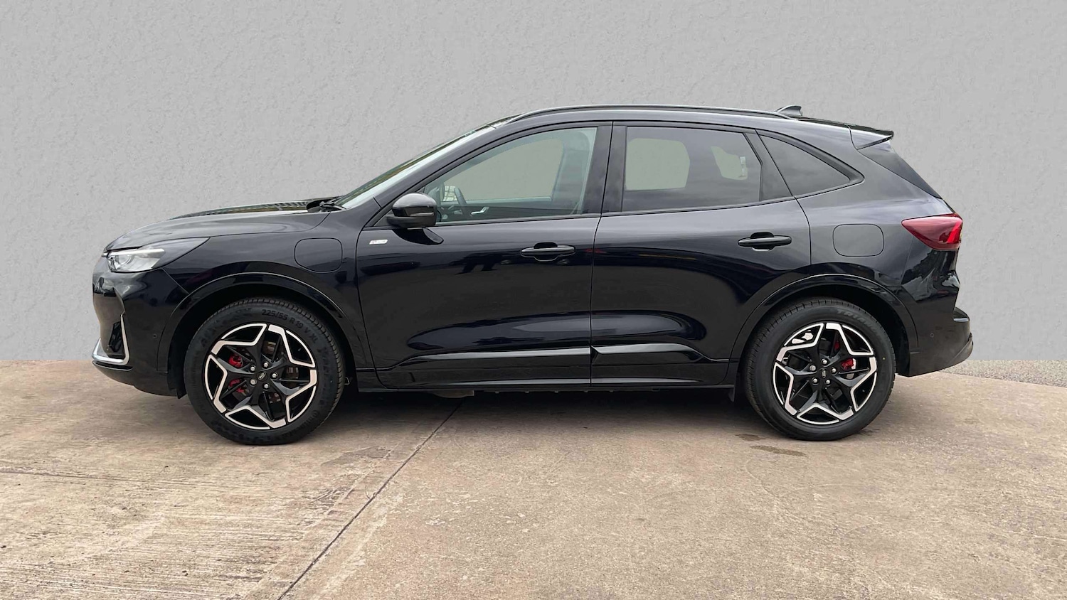 Used Ford Kuga 2024 for sale - 76636629: Photo 4