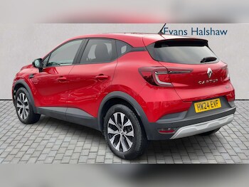 Used Renault Captur 2024 for sale - 78322043: Photo
