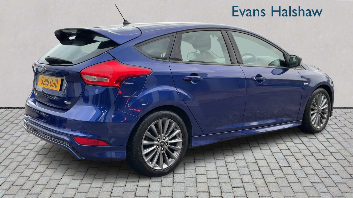 Used Ford Focus 2018 for sale - 77270094: Photo 2