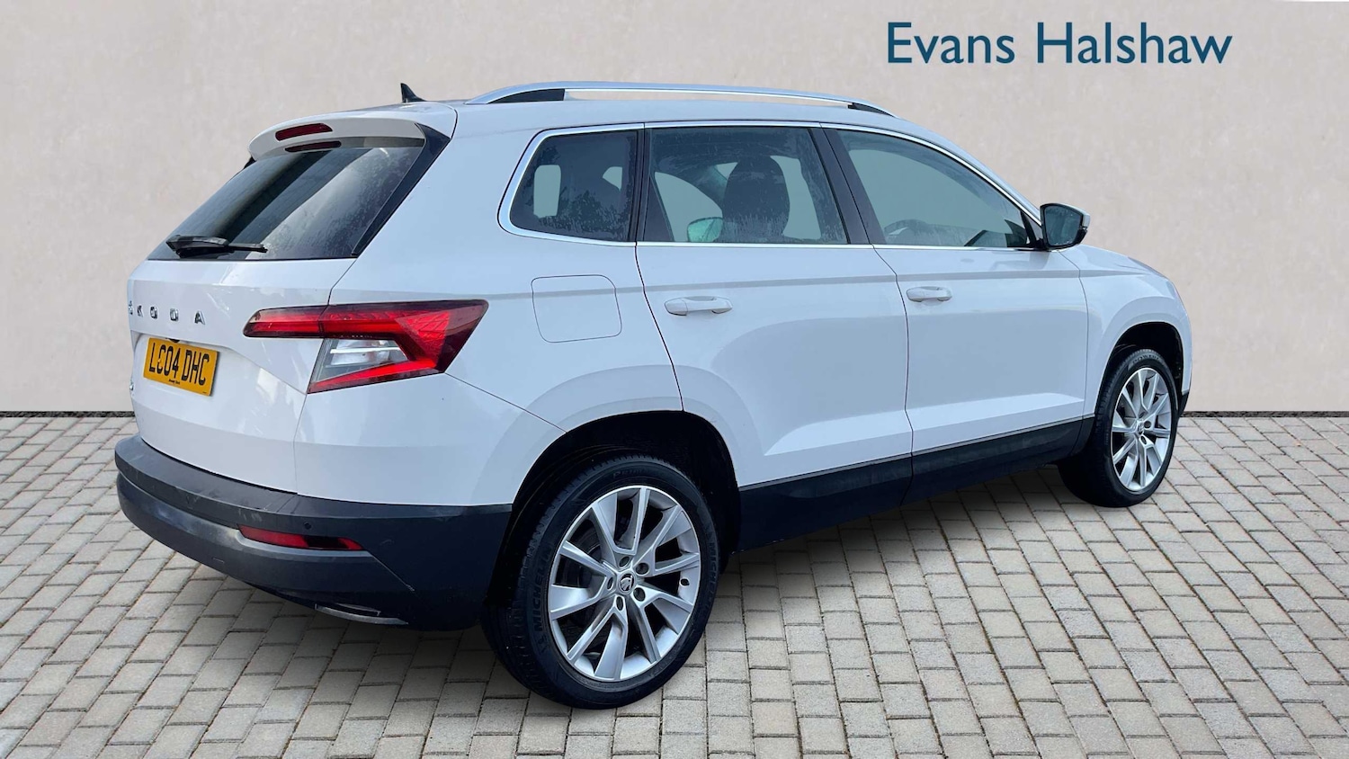 Used Skoda Karoq for sale - 76390766: Photo 4