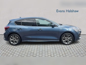 Used Ford Focus 2022 for sale - 79567925: Photo