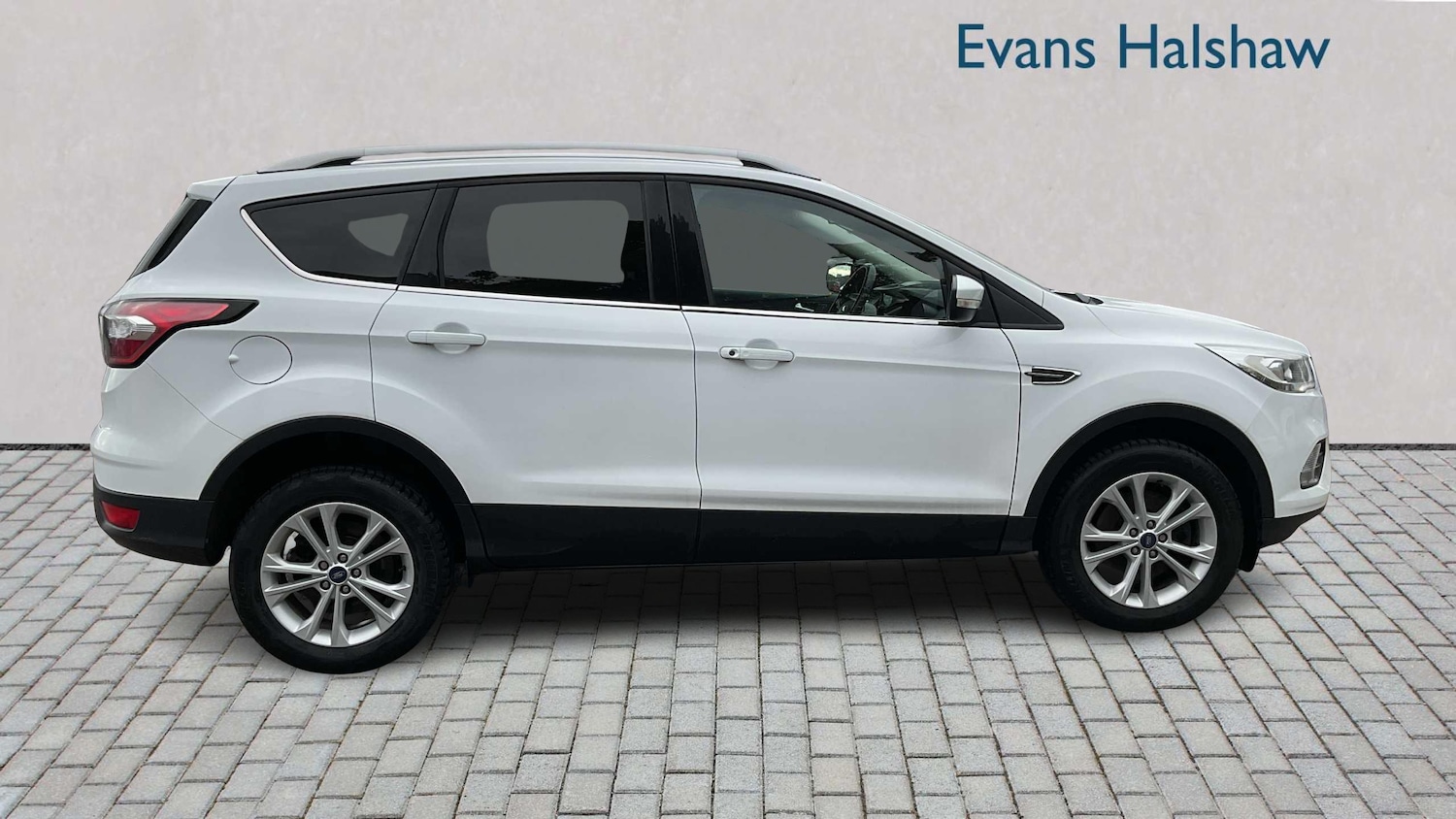 Used Ford Kuga 2018 for sale - 76475802: Photo 3