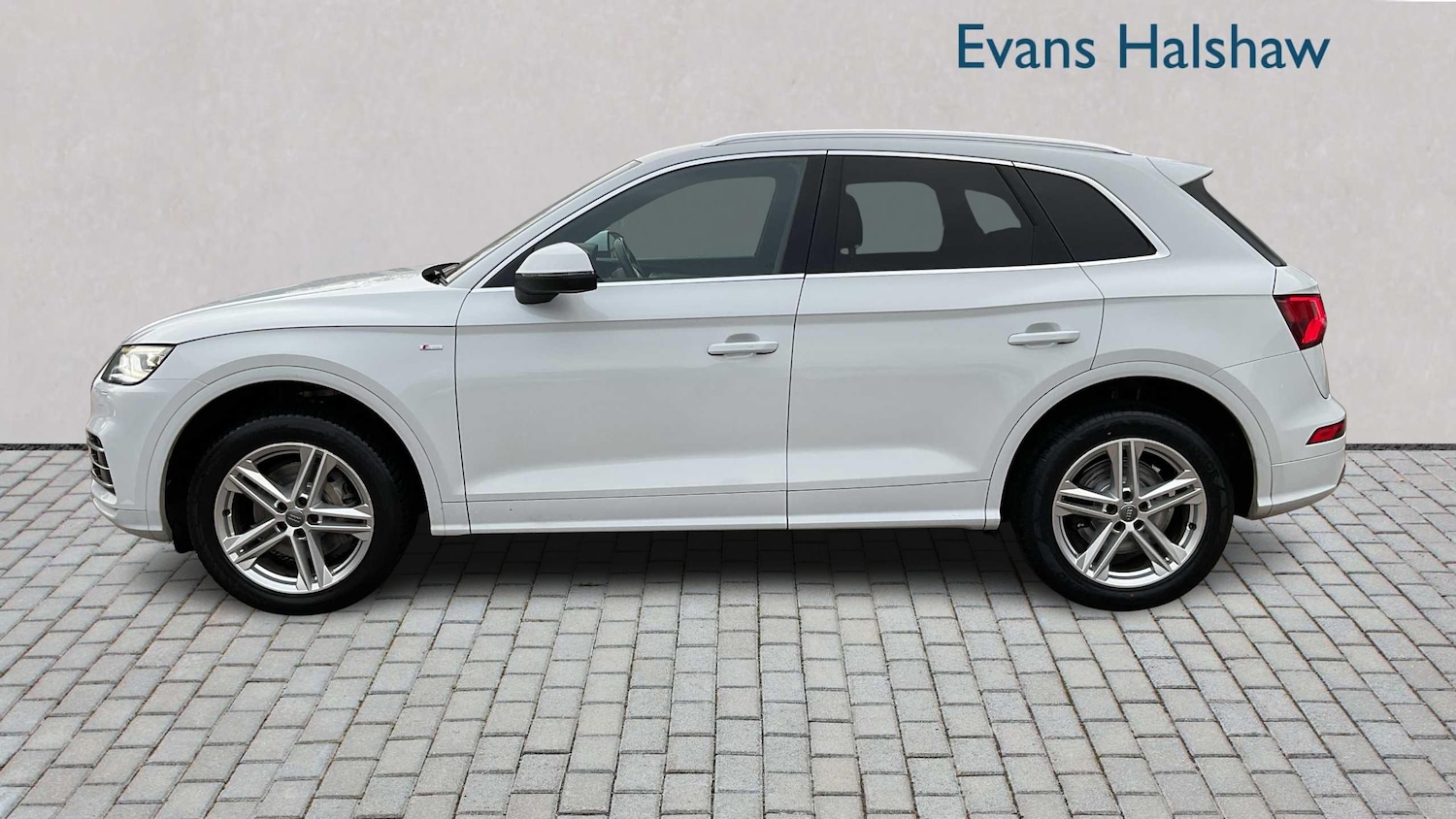 Used Audi Q5 2019 for sale - 76587709: Photo 7