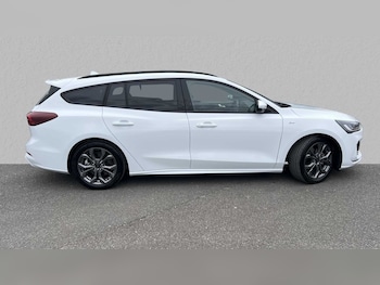 Used Ford Focus 2024 for sale - 78604156: Photo