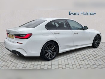 Used BMW 3 Series 2021 for sale - 77885965: Photo