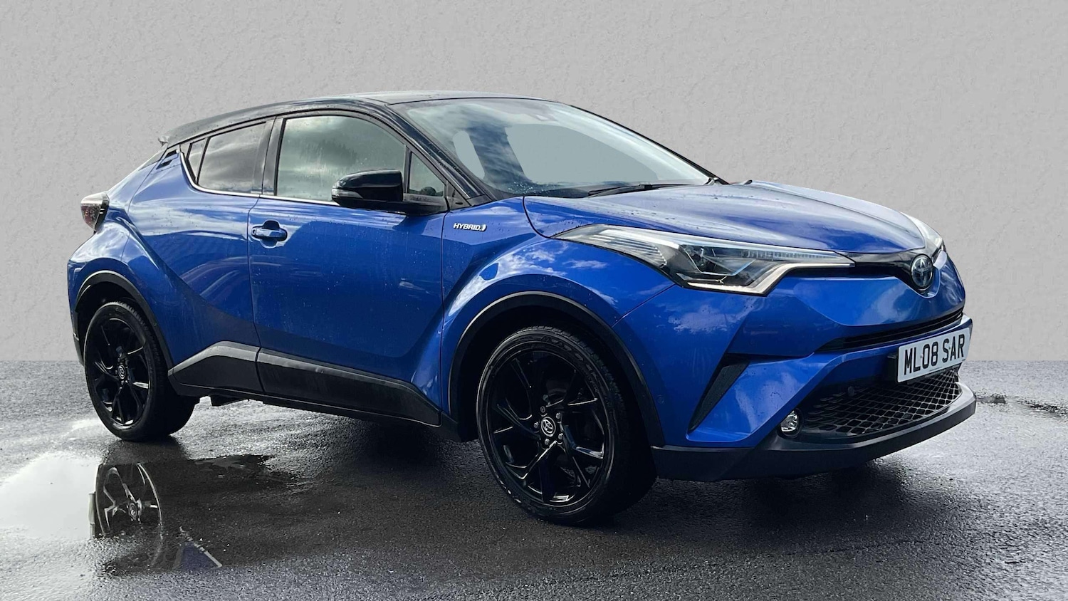 Used Toyota C-HR 2018 for sale - 76460193: Photo 1