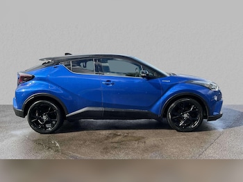 Used Toyota C-HR 2018 for sale - 76460193: Photo