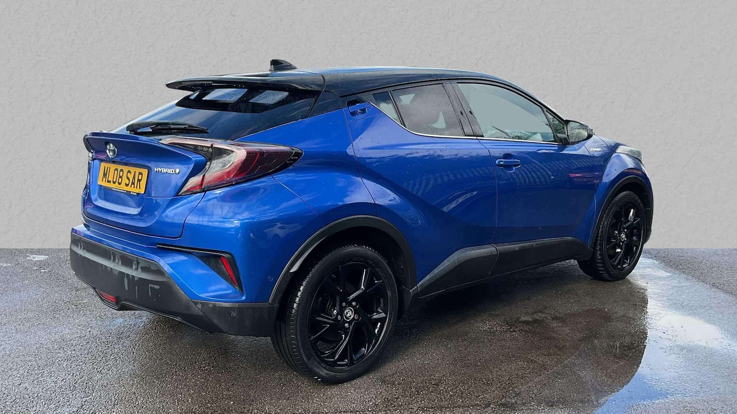 Used Toyota C-HR 2018 for sale - 76460193: Photo 4