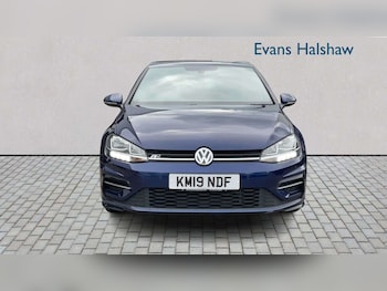 Used Volkswagen Golf 2019 for sale - 79078597: Photo