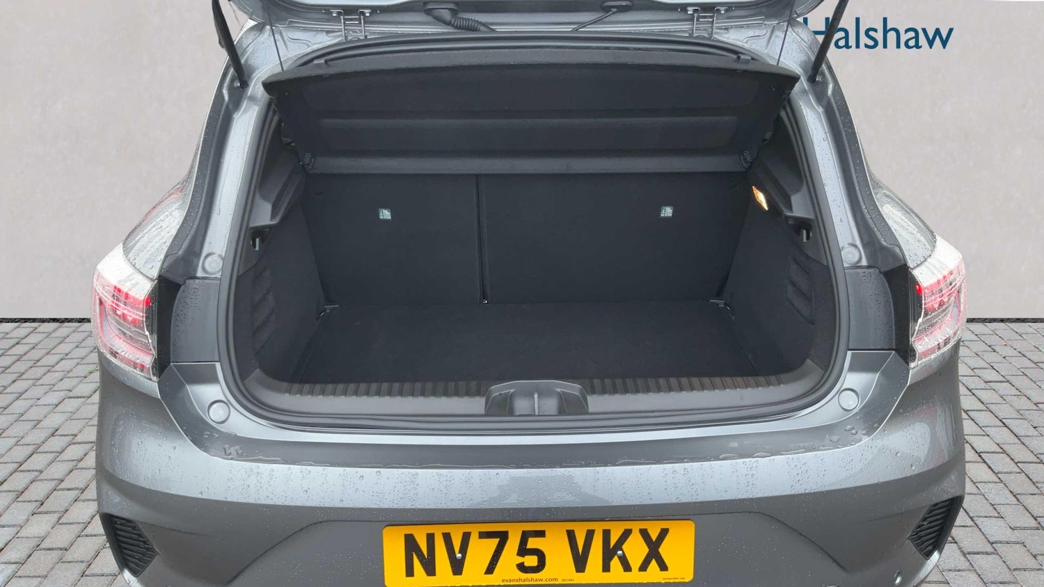 Used Renault Clio 2025 for sale - 77194363: Photo 7