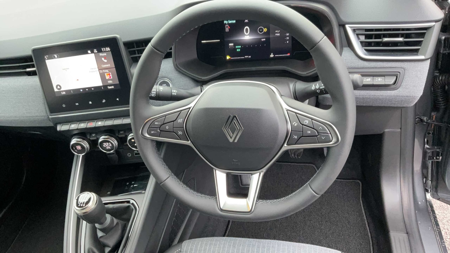 Used Renault Clio 2025 for sale - 77194363: Photo 9