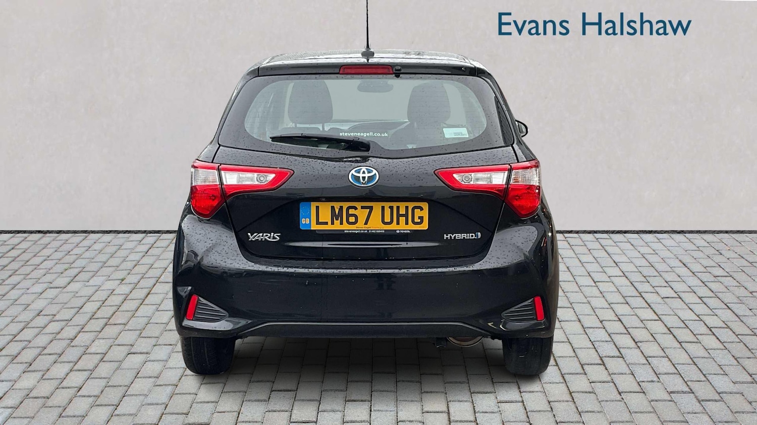 Used Toyota Yaris 2017 for sale - 76421181: Photo 5