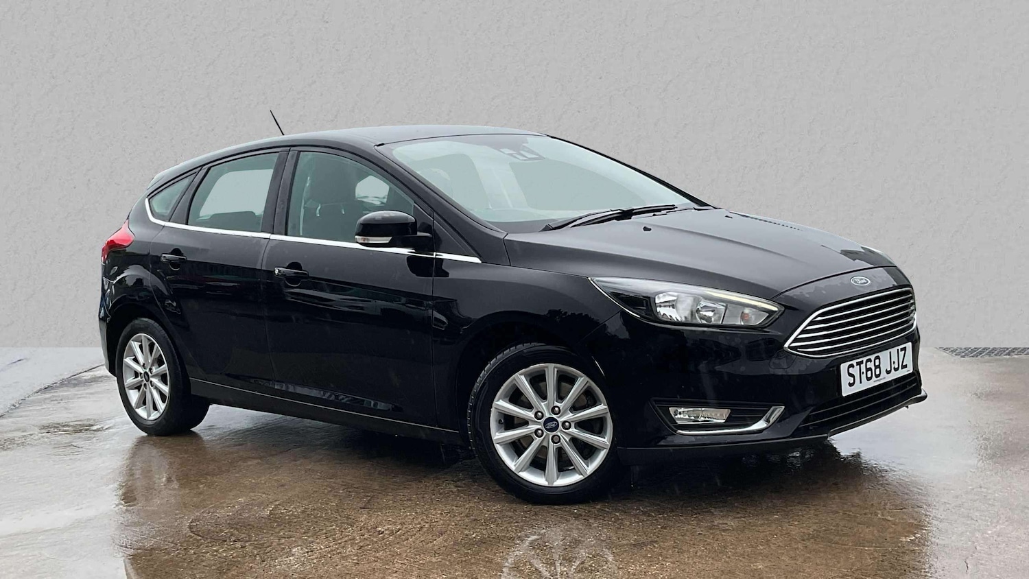 Used Ford Focus 2018 for sale - 75993916: Photo 1