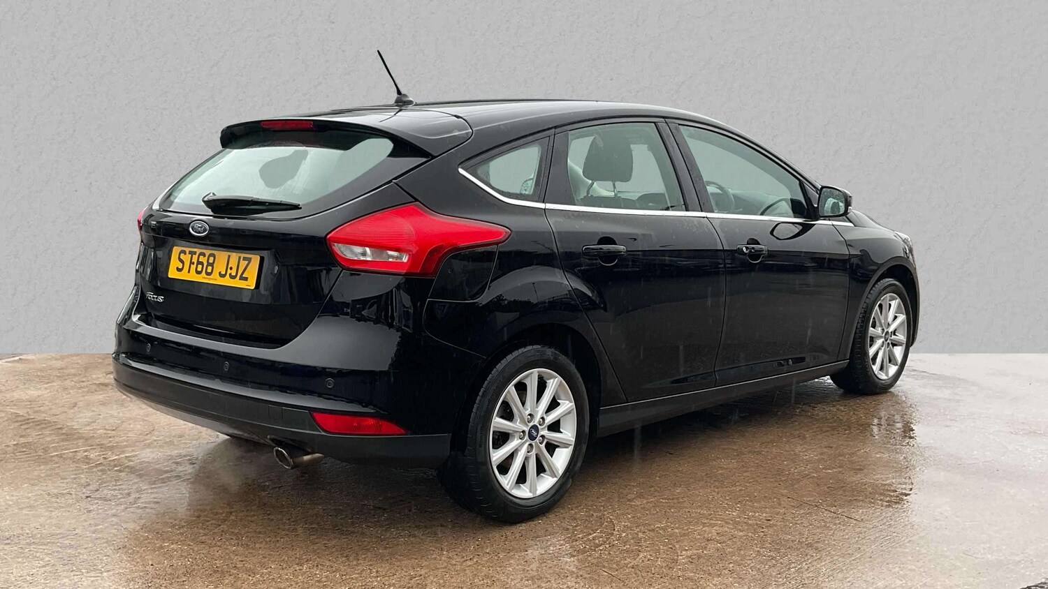 Used Ford Focus 2018 for sale - 75993916: Photo 4