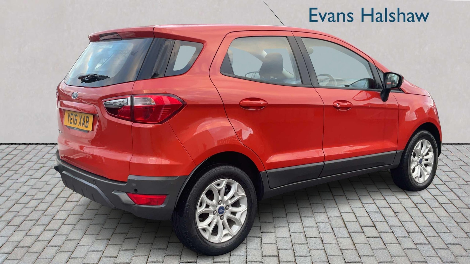 Used Ford Ecosport 2016 for sale - 77443596: Photo 2
