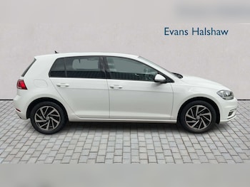 Used Volkswagen Golf 2019 for sale - 79148164: Photo