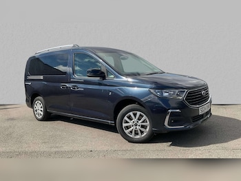 Used Ford Tourneo Connect 2024 for sale - 75818643: Photo