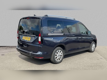 Used Ford Tourneo Connect 2024 for sale - 75818643: Photo
