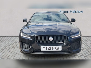 Used Jaguar XE 2021 for sale - 79326379: Photo