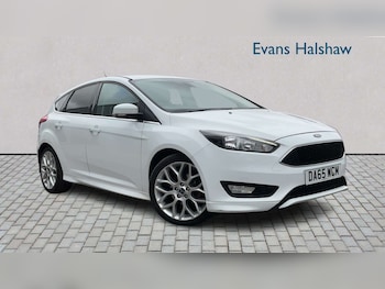 Used Ford Focus 2015 for sale - 79535544: Photo