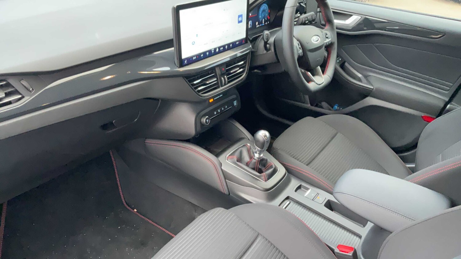 Used Ford Focus 2025 for sale - 77943120: Photo 13