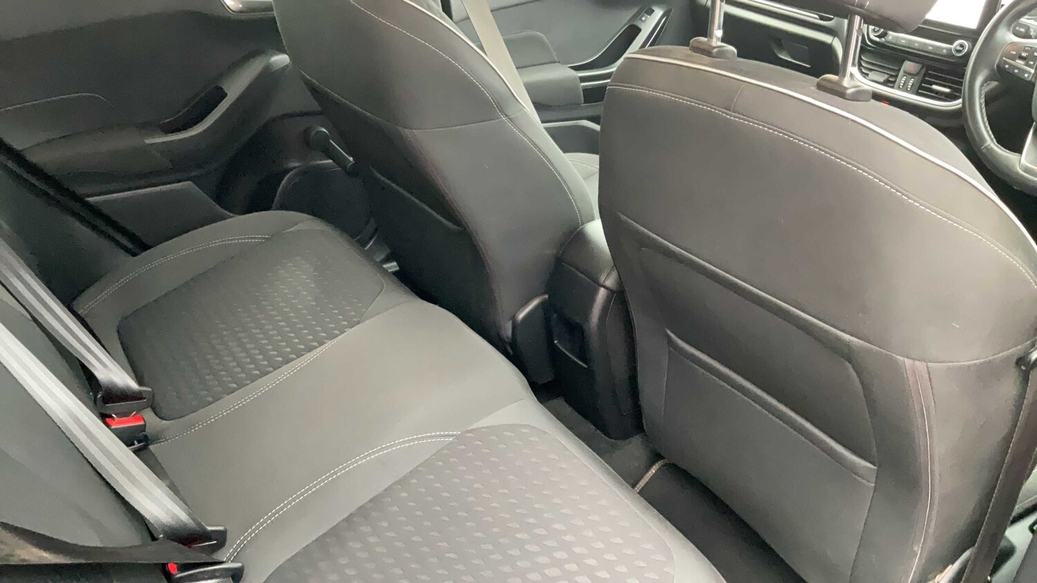 Used Ford Fiesta 2017 for sale - 77397840: Photo 12