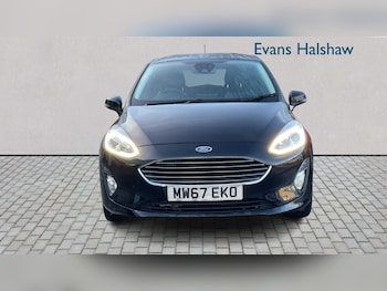 Used Ford Fiesta 2017 for sale - 77397840: Photo