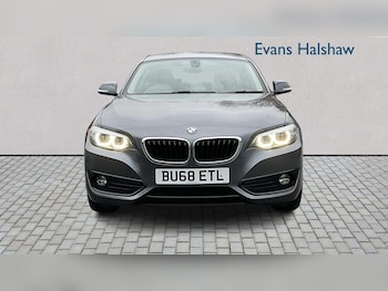 Used BMW 2 Series 2018 for sale - 76564434: Photo