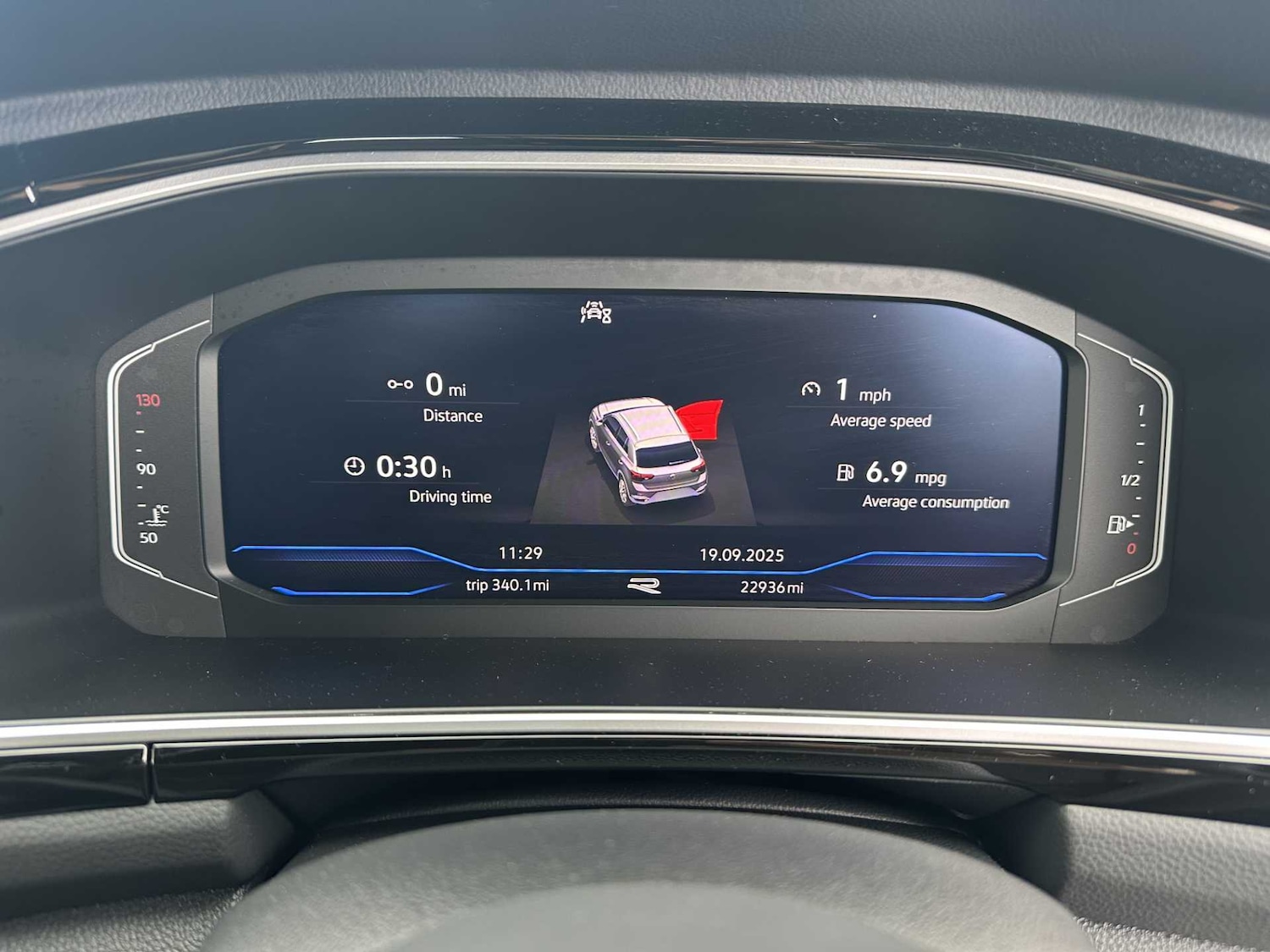 Used Volkswagen T-Roc 2023 for sale - 76401226: Photo 13