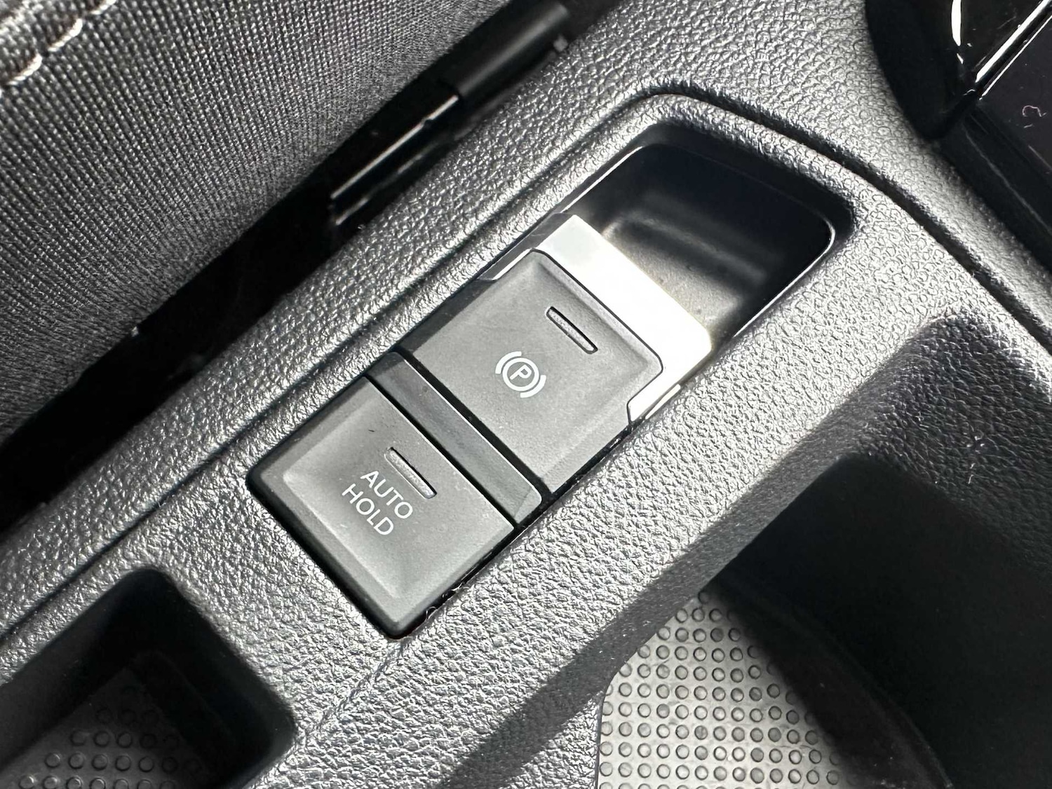 Used Volkswagen T-Roc 2023 for sale - 76401226: Photo 29