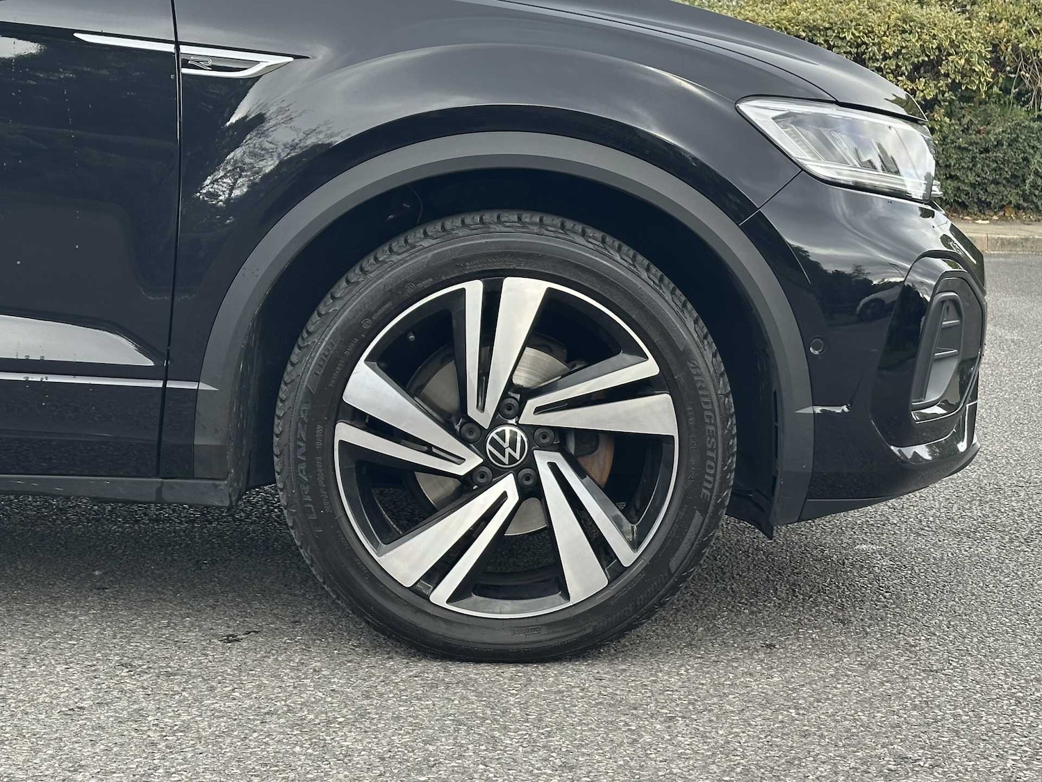 Used Volkswagen T-Roc 2023 for sale - 76401226: Photo 3