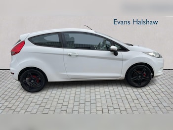Used Ford Fiesta 2012 for sale - 77270339: Photo