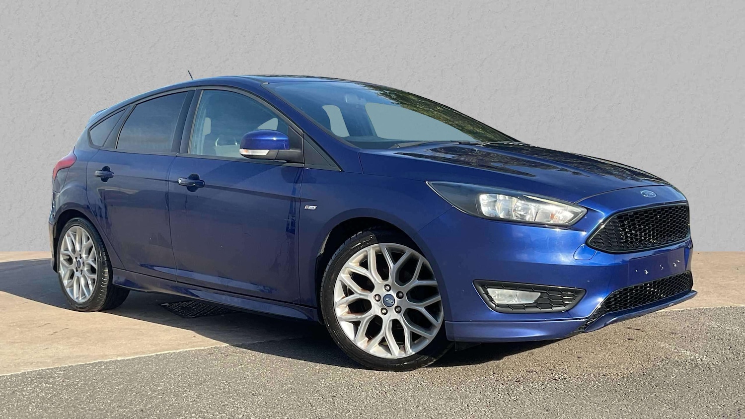 Used Ford Focus 2017 for sale - 76113514: Photo 1