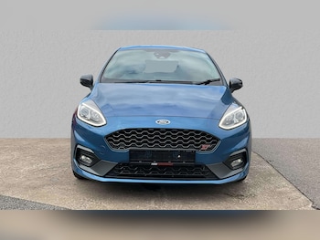Used Ford Fiesta 2018 for sale - 76125980: Photo 2