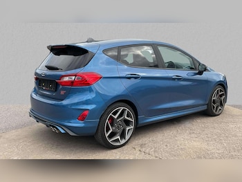 Used Ford Fiesta 2018 for sale - 76125980: Photo 4