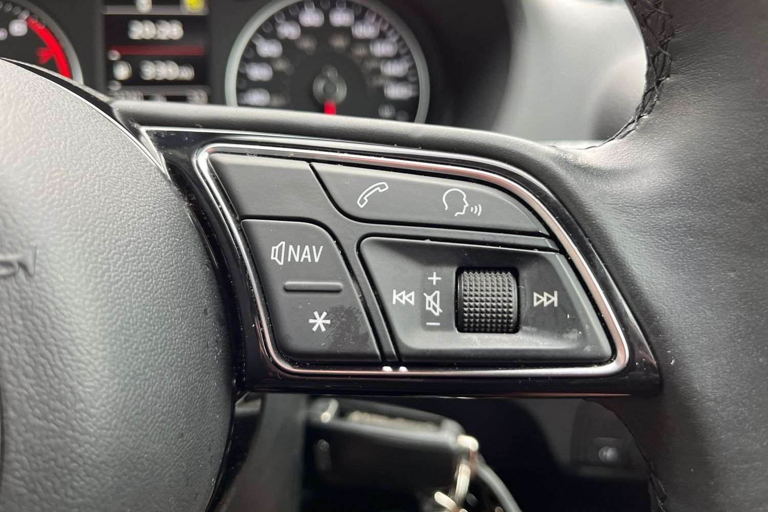 Used Audi Q2 2021 for sale - 76515540: Photo 17