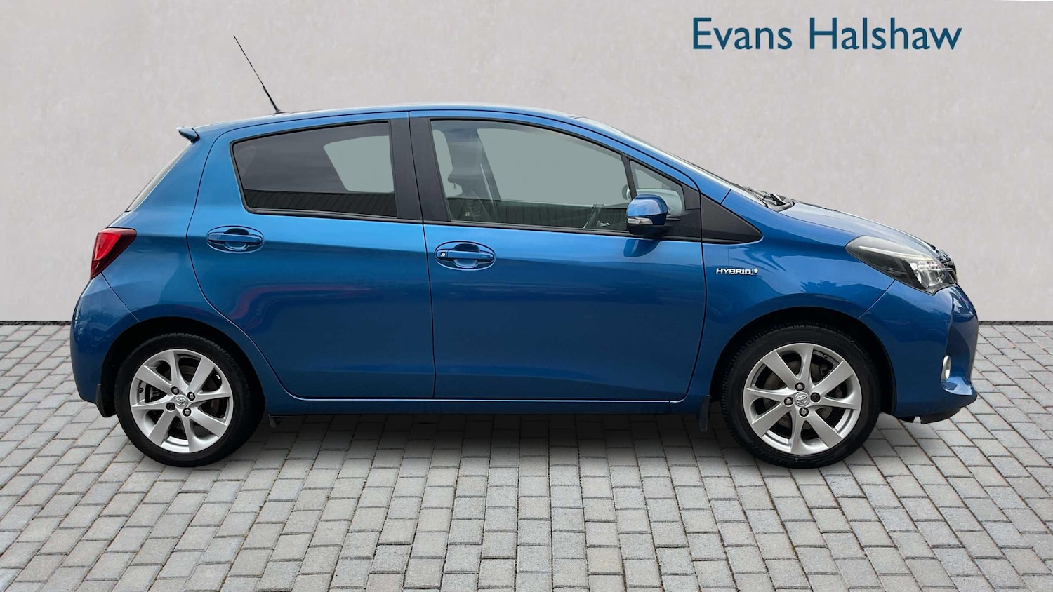 Used Toyota Yaris 2016 for sale - 76310702: Photo 3