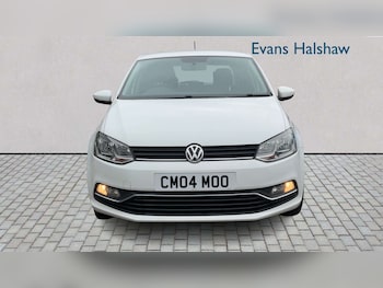 Used Volkswagen Polo 2015 for sale - 78104497: Photo