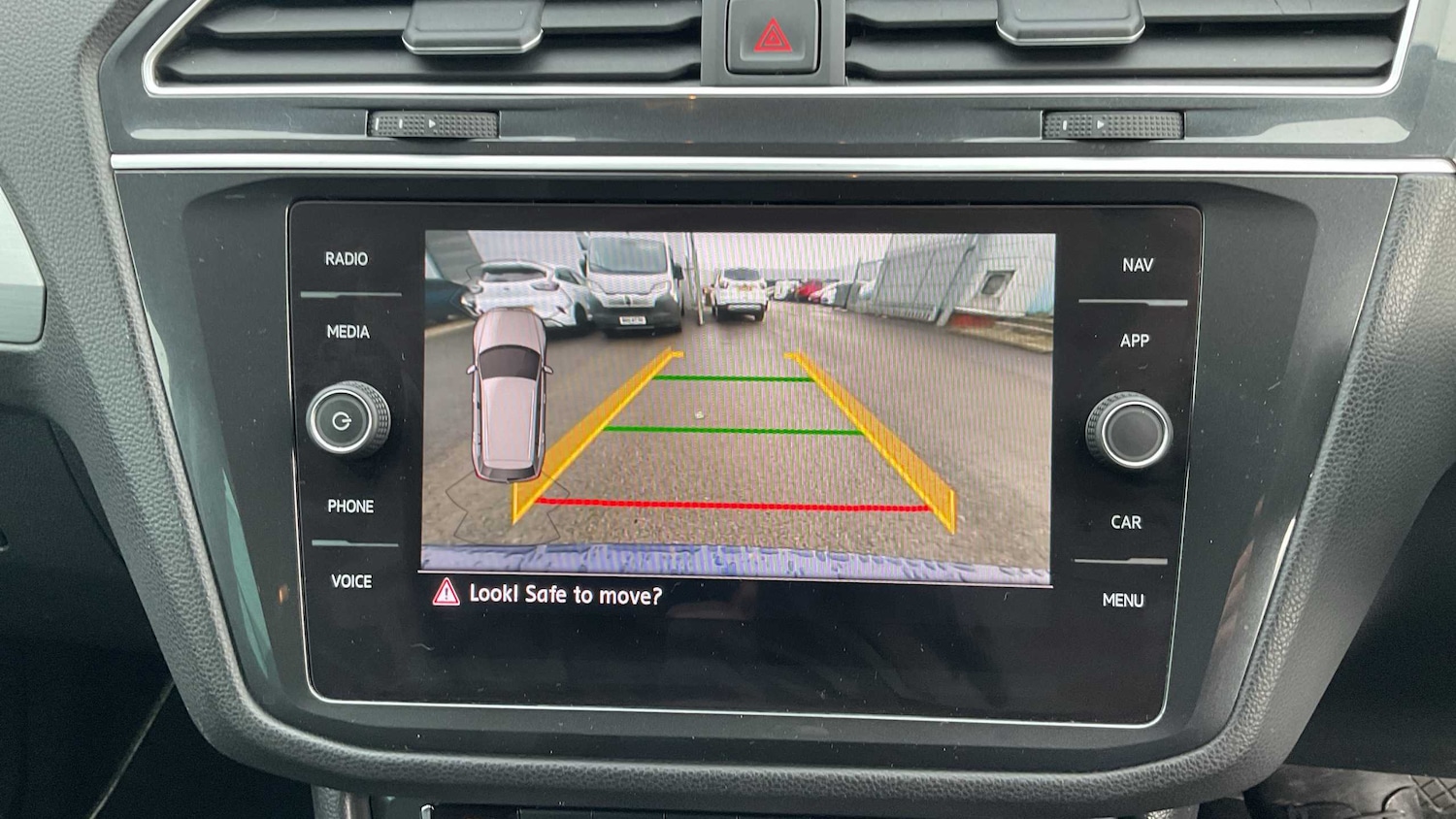 Used Volkswagen Tiguan 2019 for sale - 76034724: Photo 14