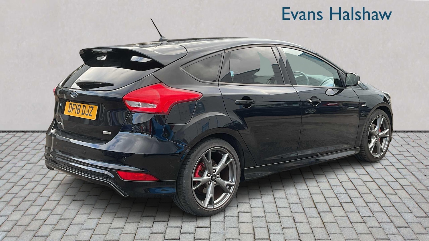 Used Ford Focus 2018 for sale - 76362569: Photo 4