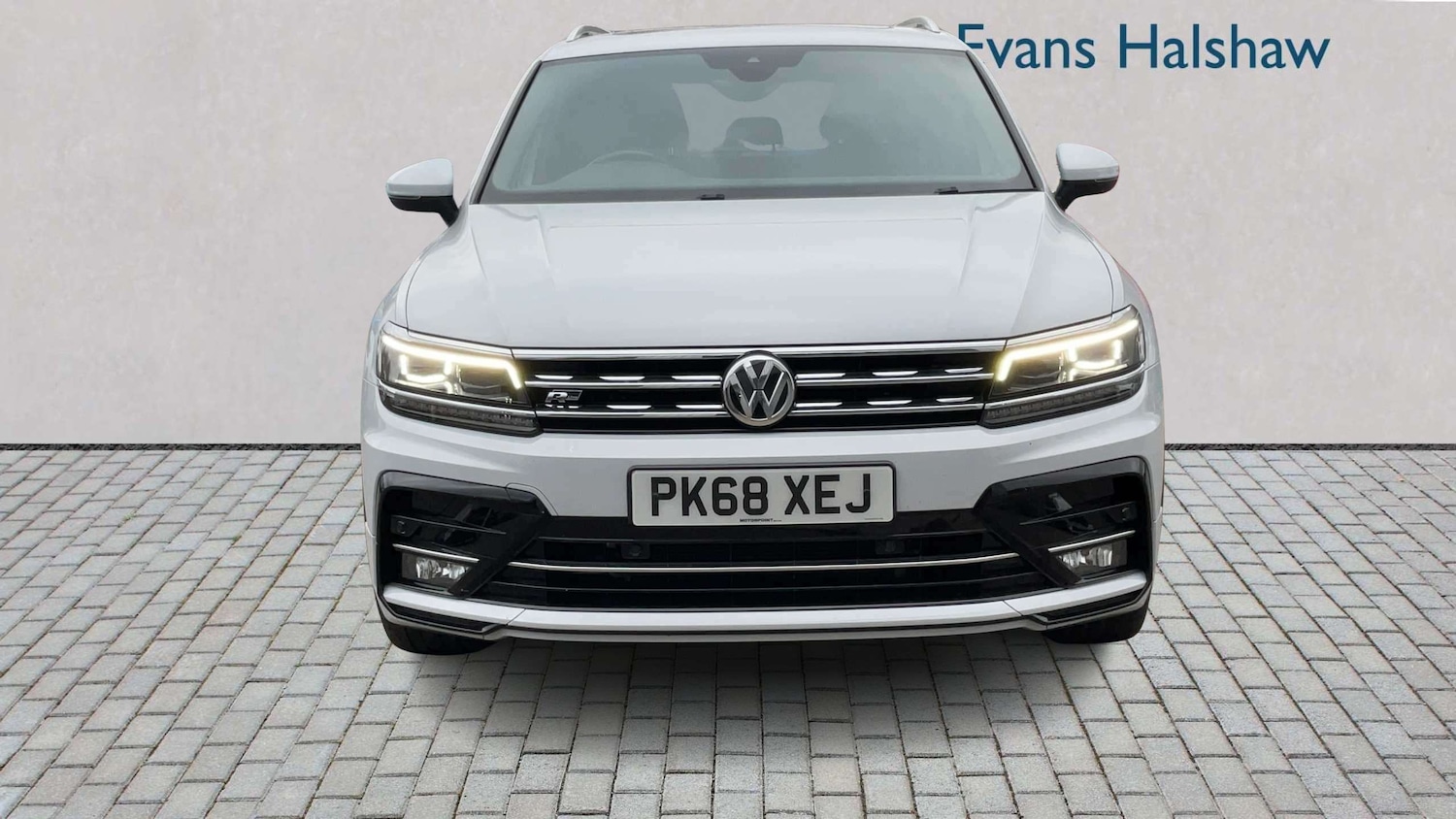 Used Volkswagen Tiguan for sale - 77827542: Photo 4