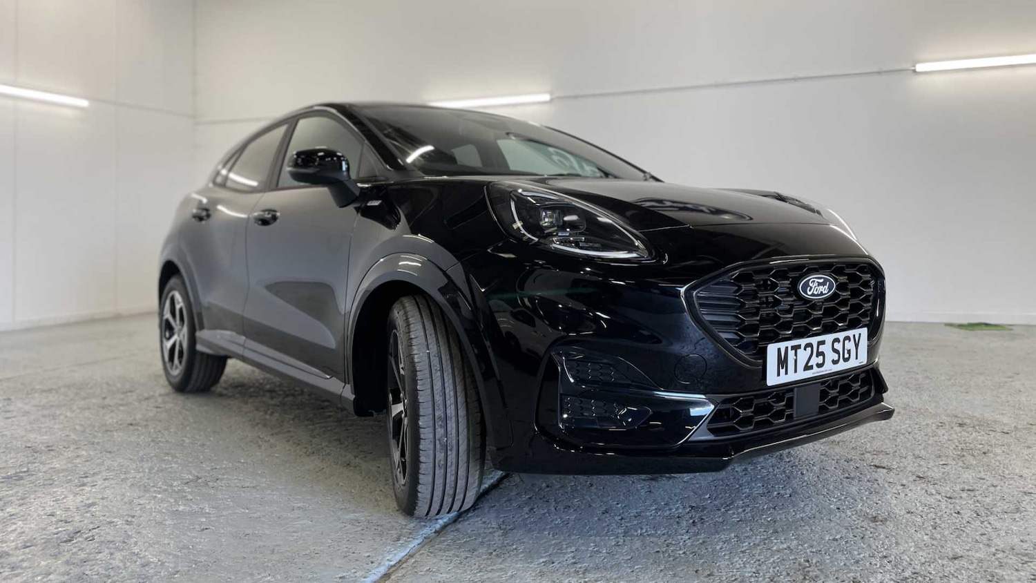 Used Ford Puma 2025 for sale - 76624732: Photo 1