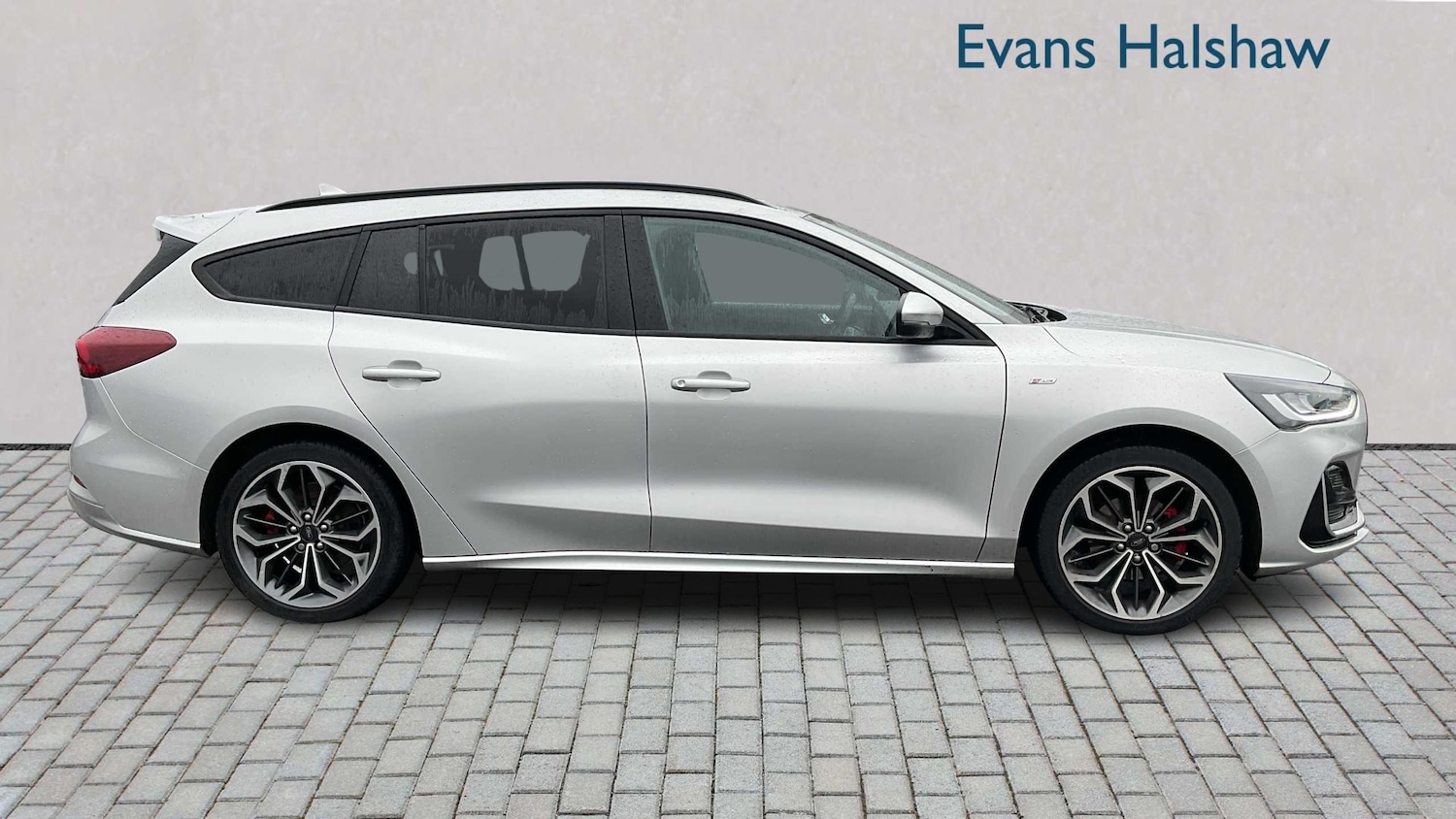 Used Ford Focus 2022 for sale - 77485469: Photo 3