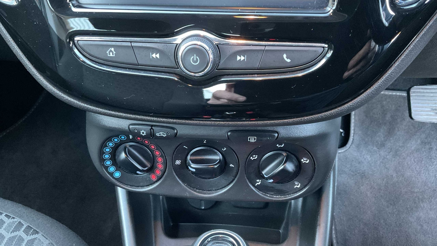 Used Vauxhall Corsa 2018 for sale - 76576024: Photo 15