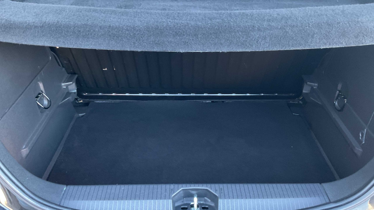 Used Vauxhall Corsa 2018 for sale - 76576024: Photo 9