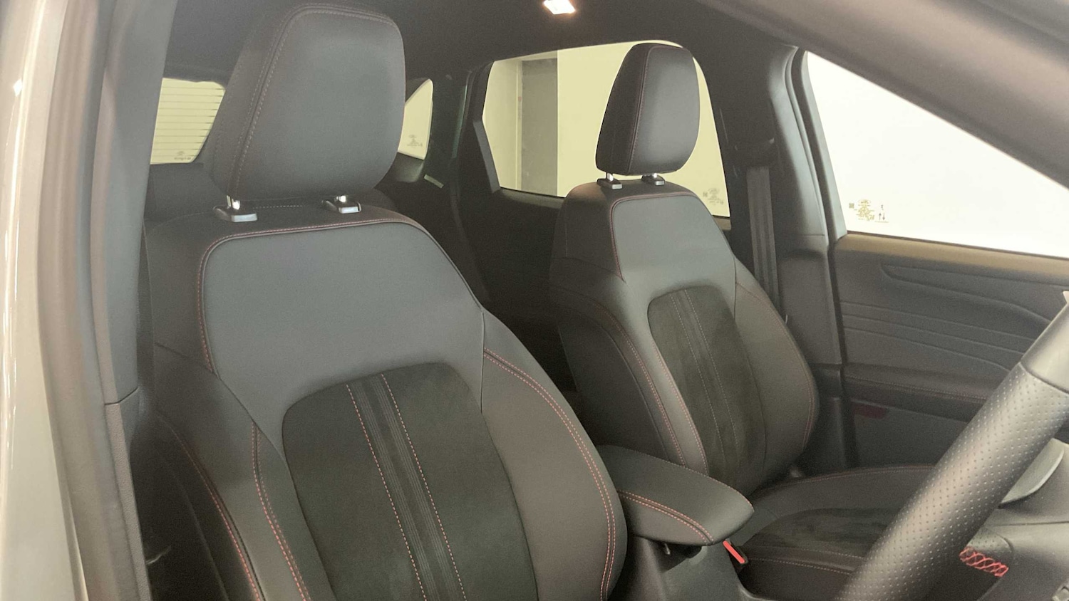 Used Ford Kuga 2025 for sale - 76435816: Photo 24