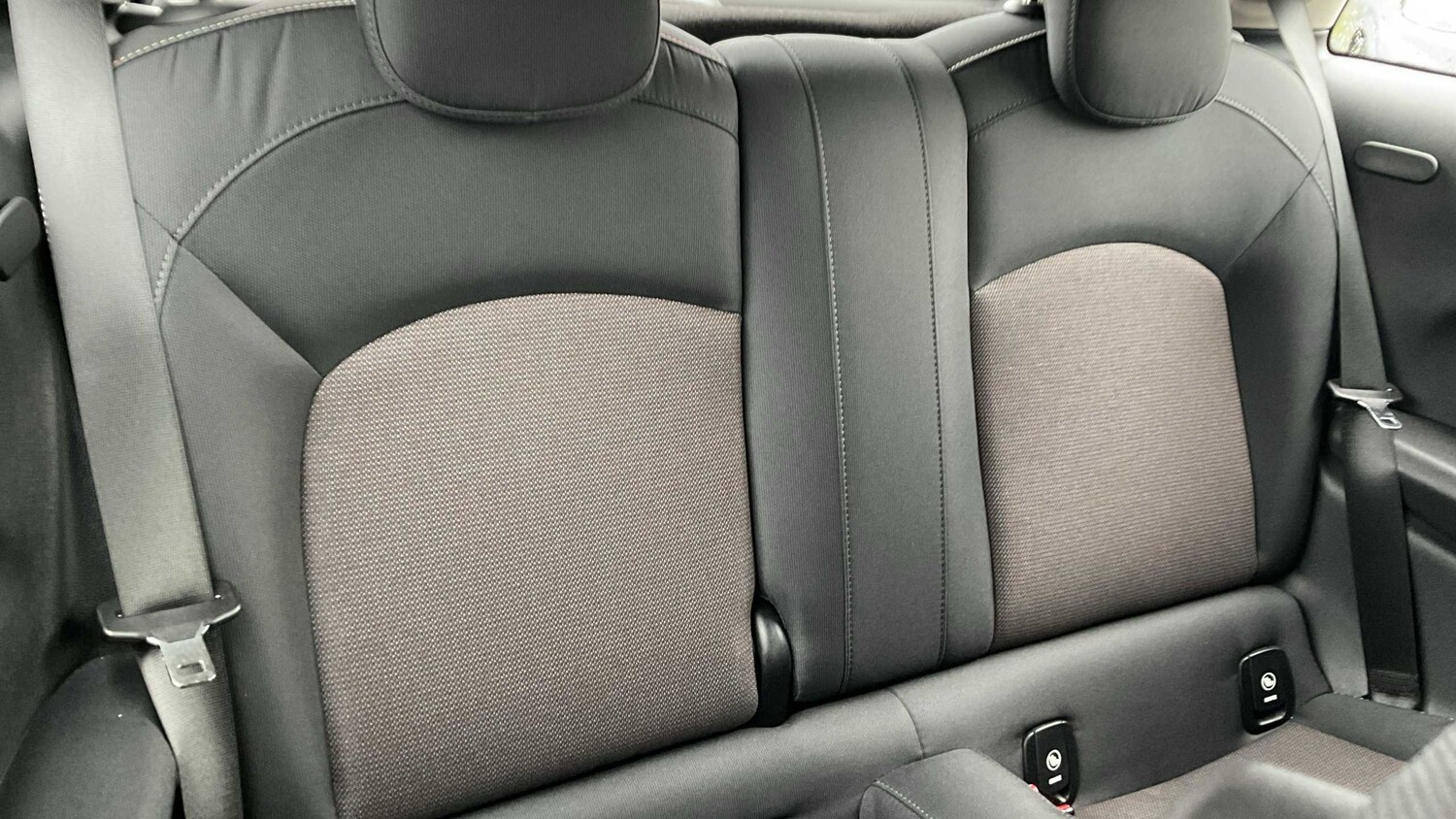 Used MINI Hatch 2018 for sale - 76827629: Photo 13