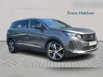 Used Peugeot 5008 2023 for sale - 79390593: Photo