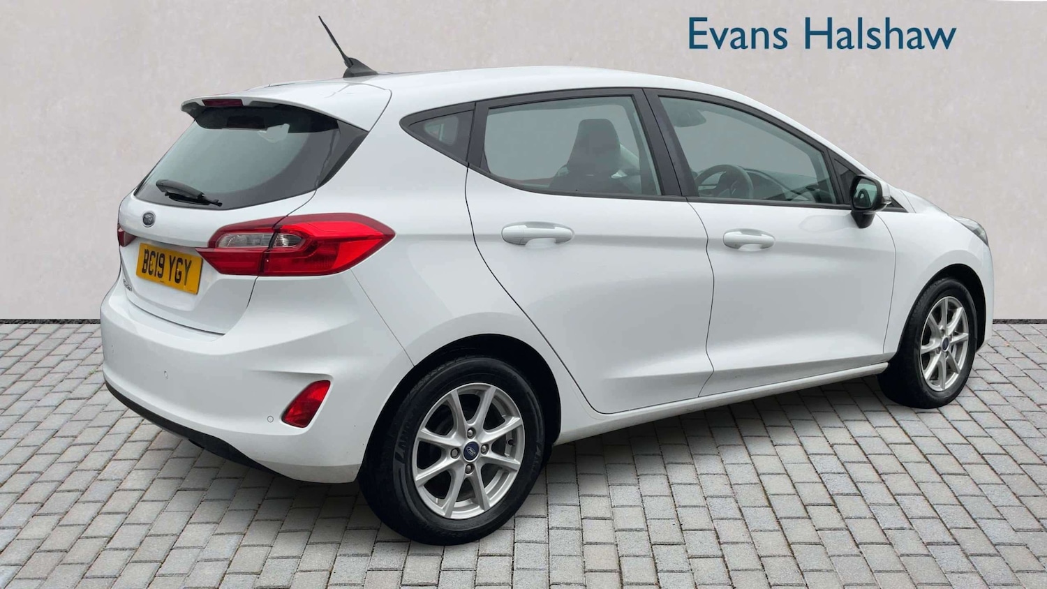 Used Ford Fiesta 2019 for sale - 78024334: Photo 2